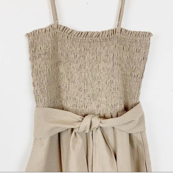 House of Harlow 1960 Linen Jumpsuit - Picture 4 of 6